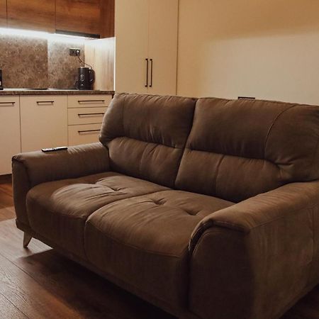 Iq Apartments 普雷绍夫 外观 照片