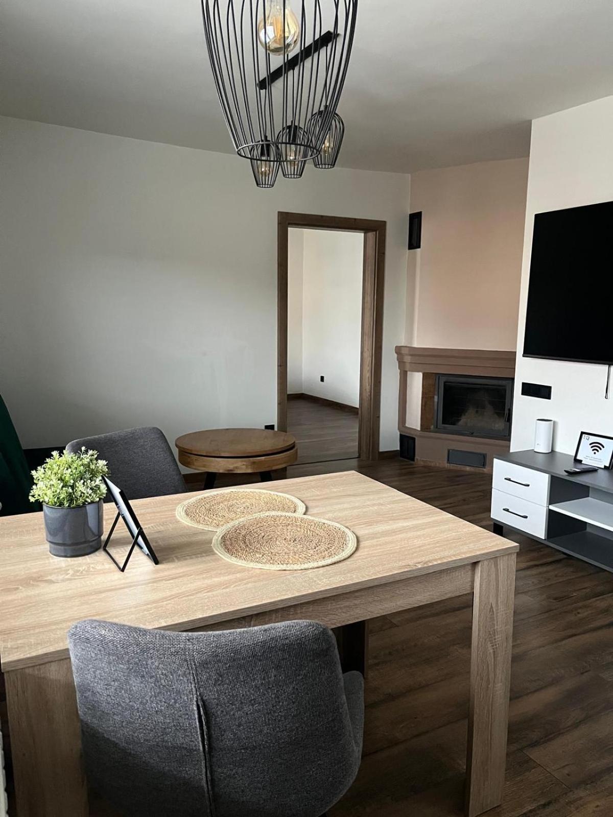 Iq Apartments 普雷绍夫 外观 照片