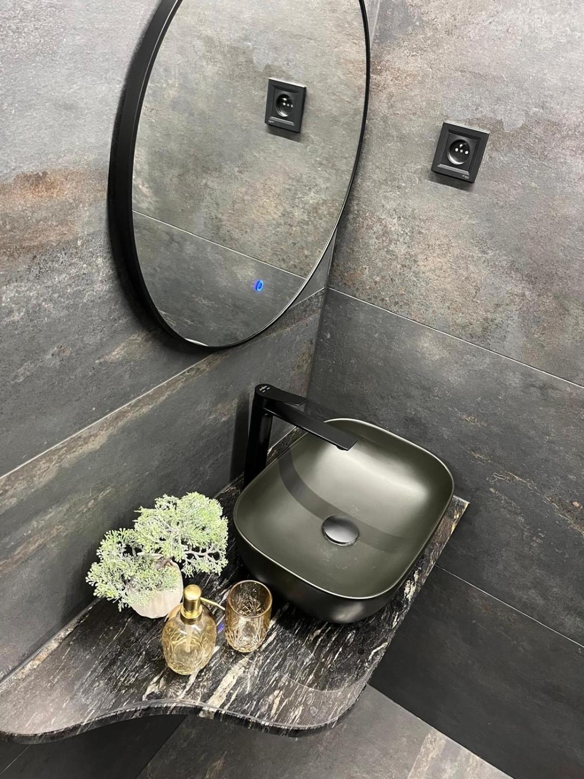 Iq Apartments 普雷绍夫 外观 照片